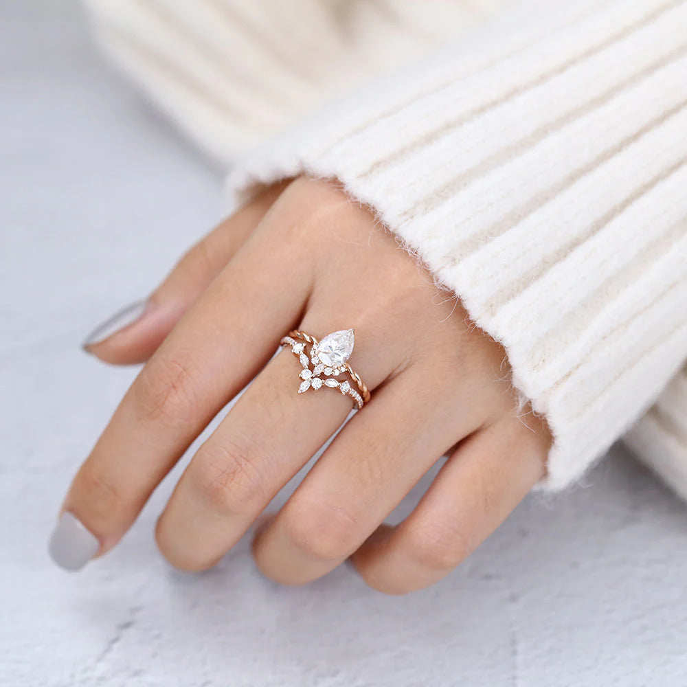 2.50 CT Pear Cut Moissanite Wedding Bridal Ring Set