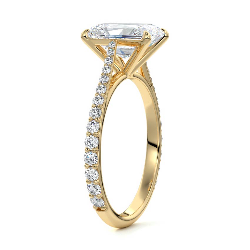 2.50 CT Radiant Cut Solitaire Lab Grown Diamond Engagement Ring For Her