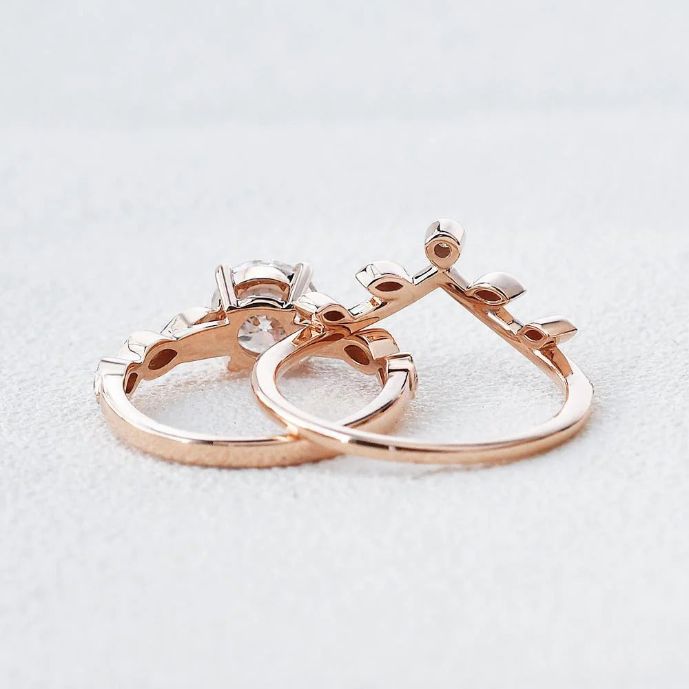 2.00 CT Round Brilliant Cut Solitaire Moissanite Wedding Ring with Curved Stacking Band