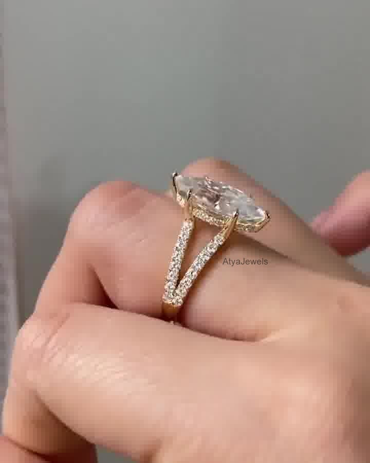 3.00 CT Marquise Cut Moissanite Wedding Ring
