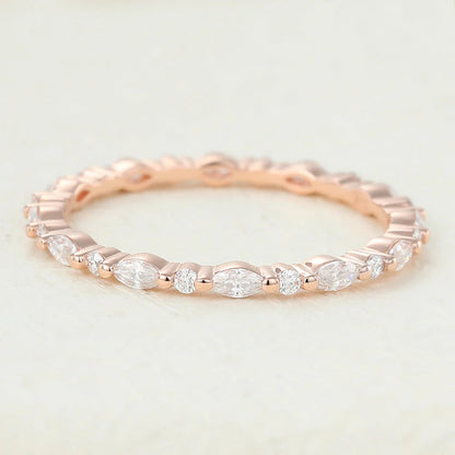 0.35 TCW Marquise & Round Shaped Moissanite Alternative Stone Wedding Band