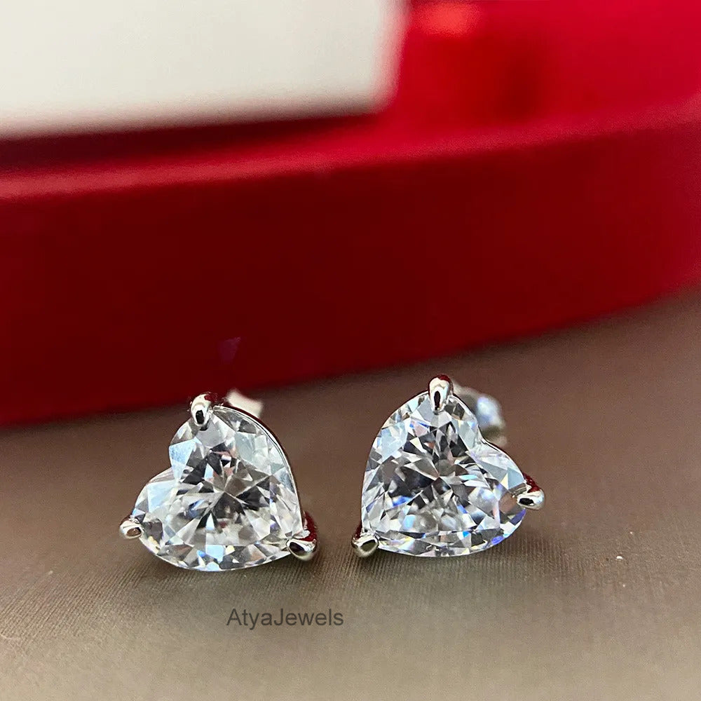 1.50 CT Heart Shaped Diamond Studes Earrings In Sterling Silver