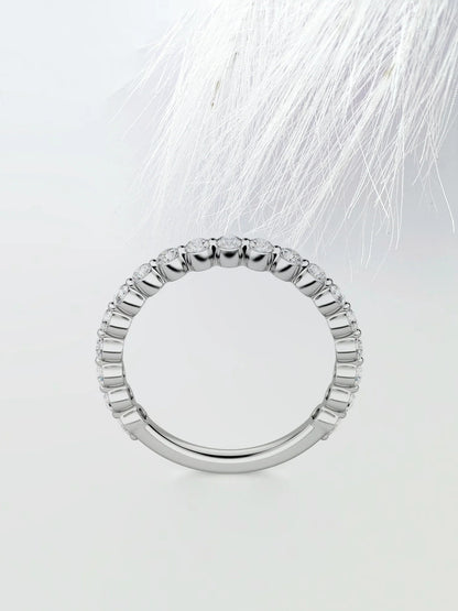 0.30 TCW Round Cut Moissanite Shared Prong Diamond Wedding Band in Gold