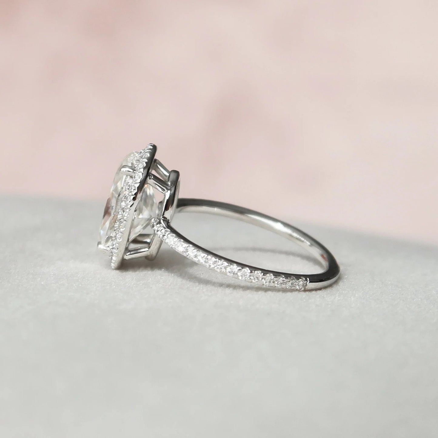 3.00 CT Oval CUt Moissanite Engagement Ring