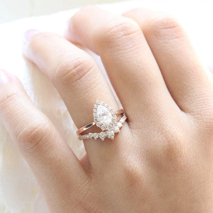 2.00 CT Pear Cut Moissanite Halo Bridal Wedding Ring Set