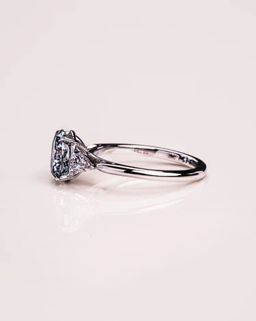 2.50 CT Oval Cut Moissanite Engagement Ring