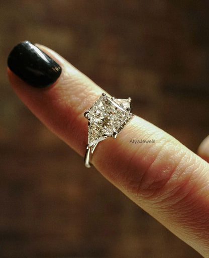 2.00 CT Radiant Cut Moissanite Anniversary Ring