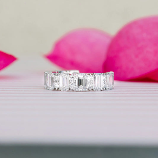 2.00 TCW EMERALD CUT & ROUND MOISSANITE ETERNITY WEDDING BAND