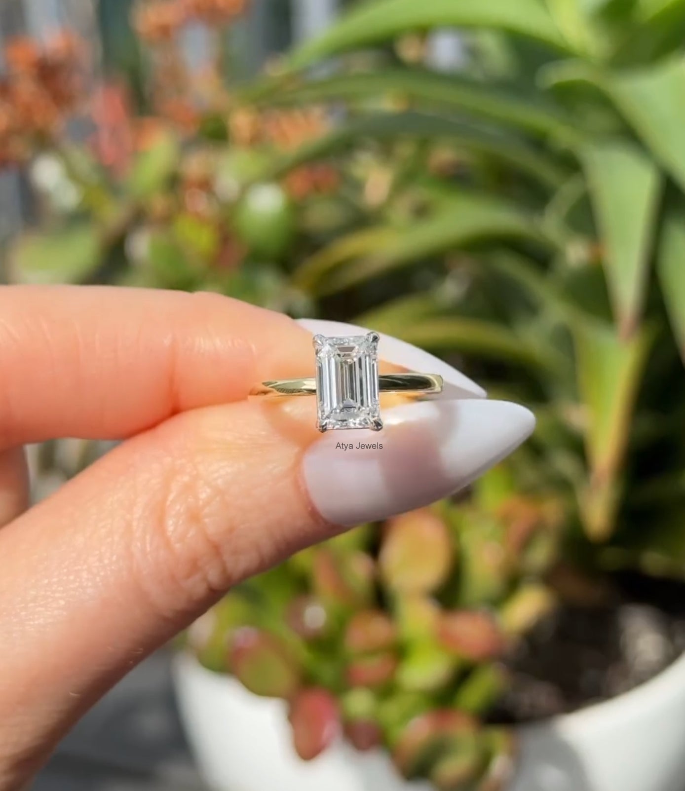 3.00 CT Emerald Cut Moissanite Valentine Ring