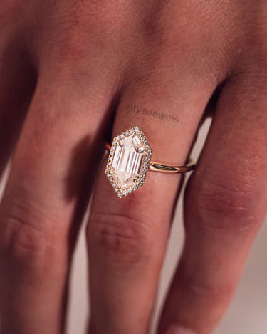 2.50 CT Hexagon Cut Moissanite Valentine Ring