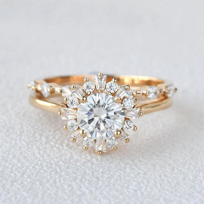 1.50 CT Round Moissanite Vintage Halo Floral Style Bridal Ring Set in 18K Solid Gold Ring For Her