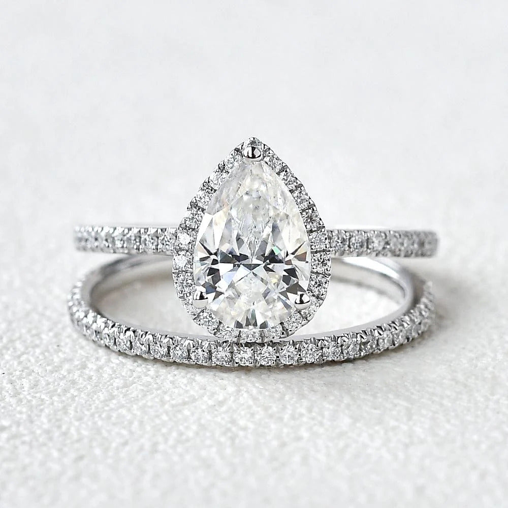 2.00 CT Pear Cut Moissanite Diamond Halo Wedding Ring Bridal Set