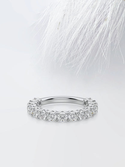 1.00 TCW Round Cut Moissanite Scallop Diamond Wedding Band for Women