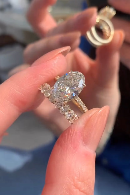 3.00 CT Oval Cut Moissanite Bridal Ring Set
