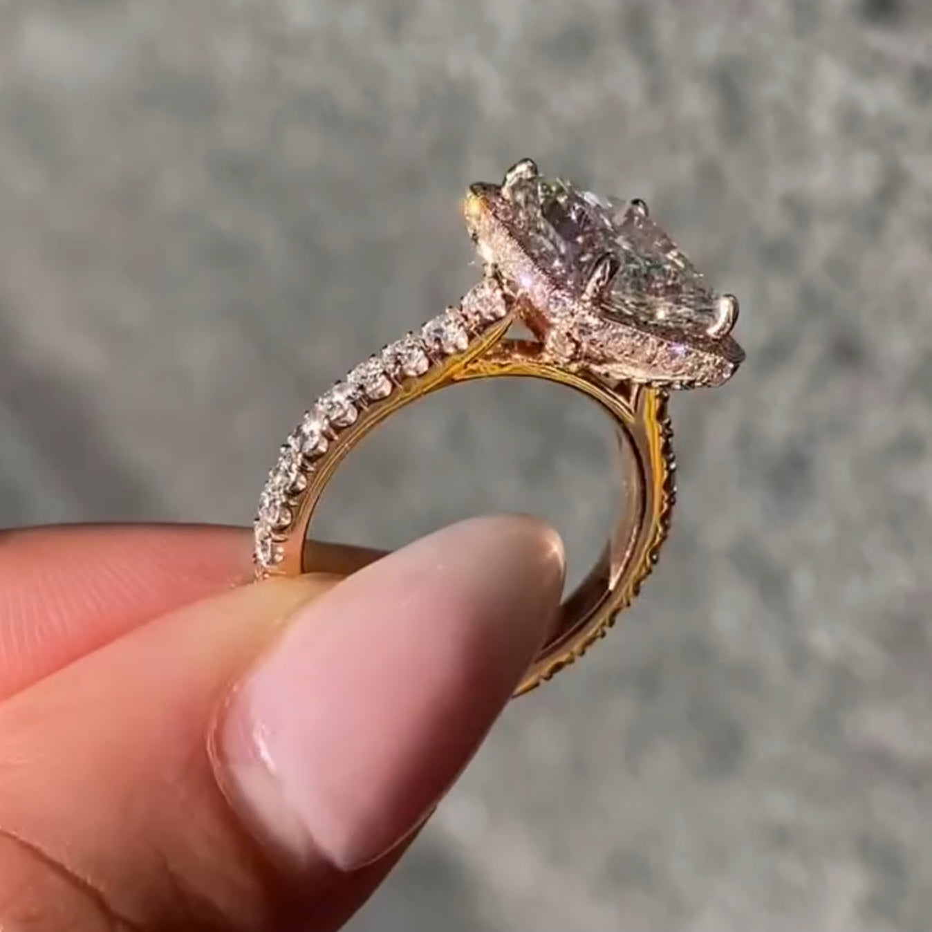 2.5 CT Radiant Cut Moissanite Engagement Ring