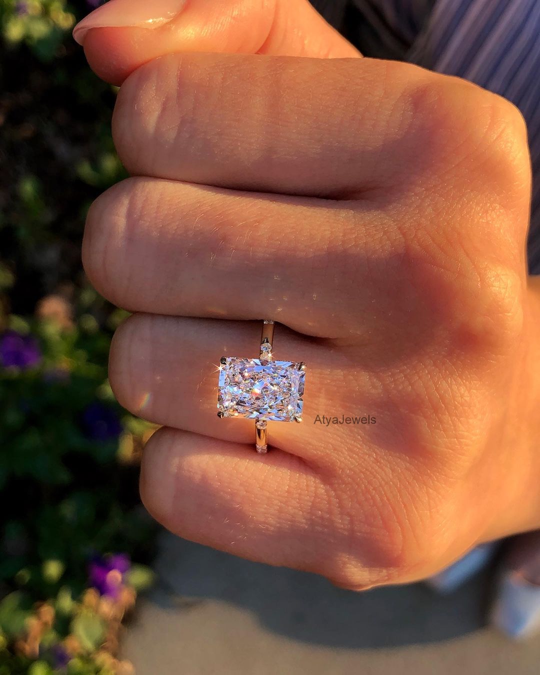 4.00 CT Radiant Cut Moissanite Engagement Ring