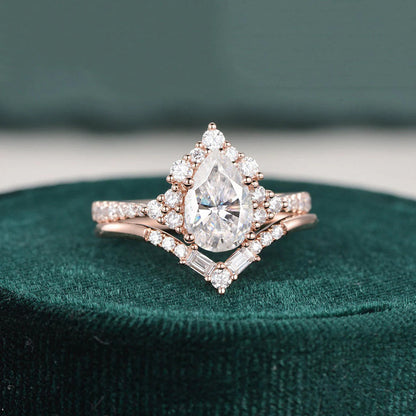 2.00 CT Pear Cut  Art Deco Moissanite Bridal Wedding Ring Set