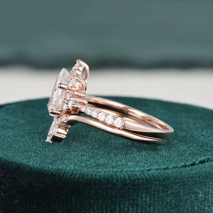 2.00 CT Pear Cut Cluster Moissanite Bridal Ring Set