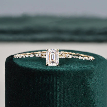 2.50 CT Emerald Cut Moissanite Bridal Wedding Ring Set