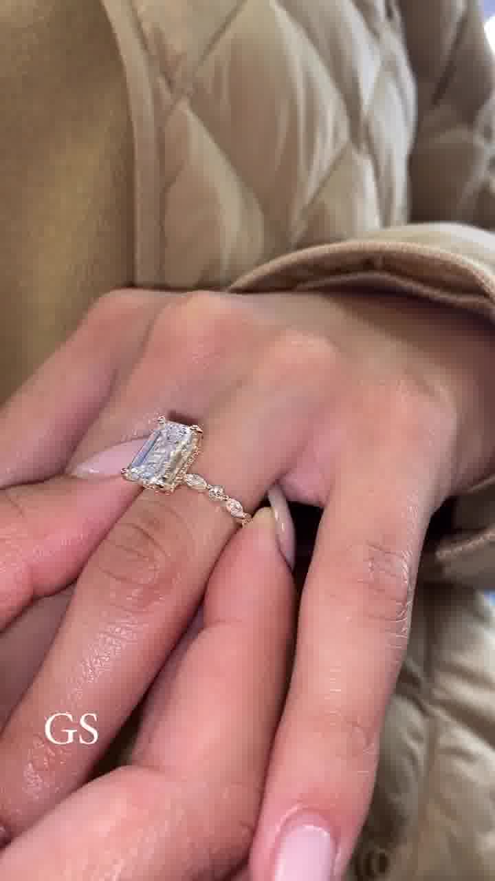 4.00 CT Emerald Cut Moissanite Bridal Wedding Ring Set