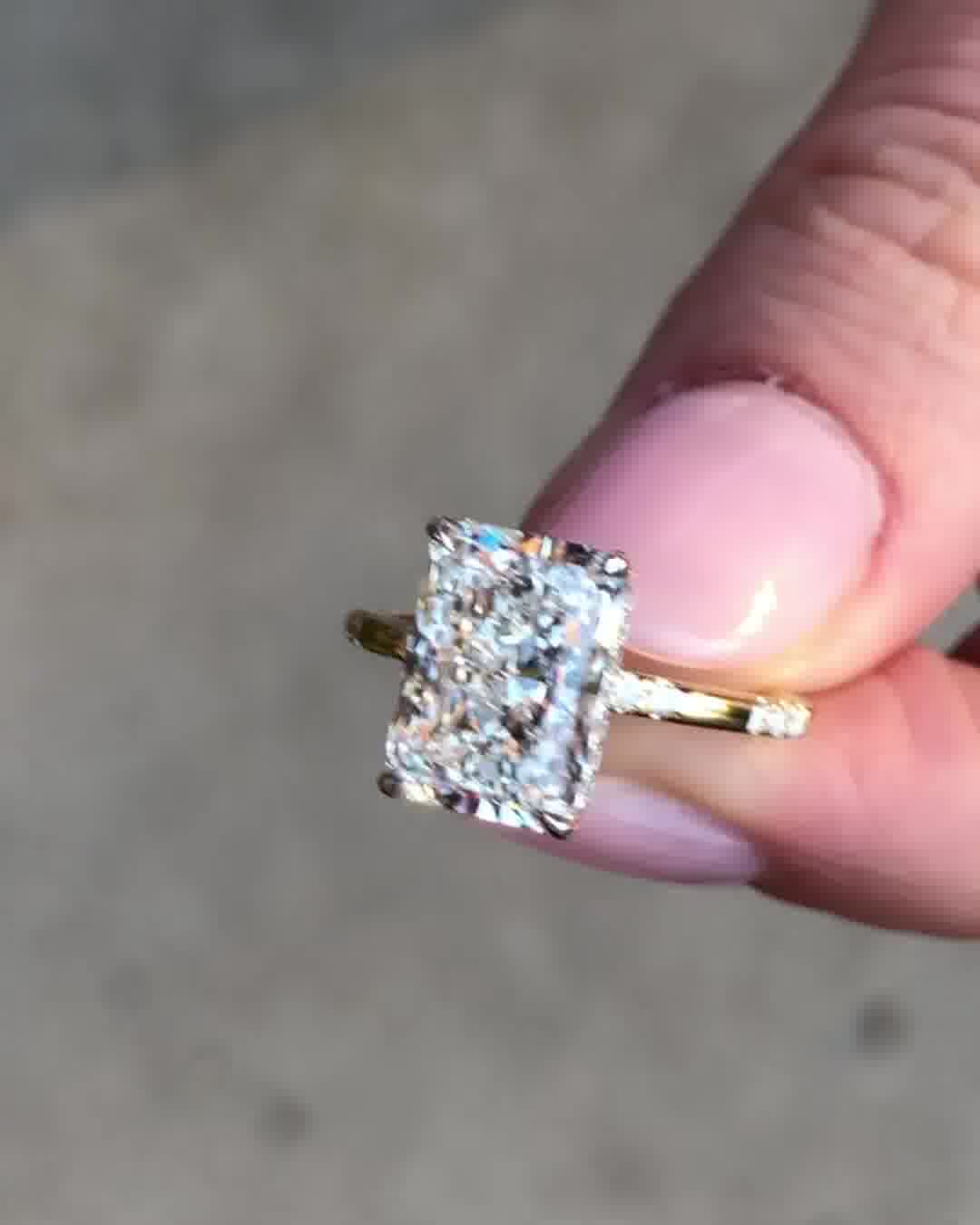 4.00 CT Radiant Cut Moissanite Engagement Ring