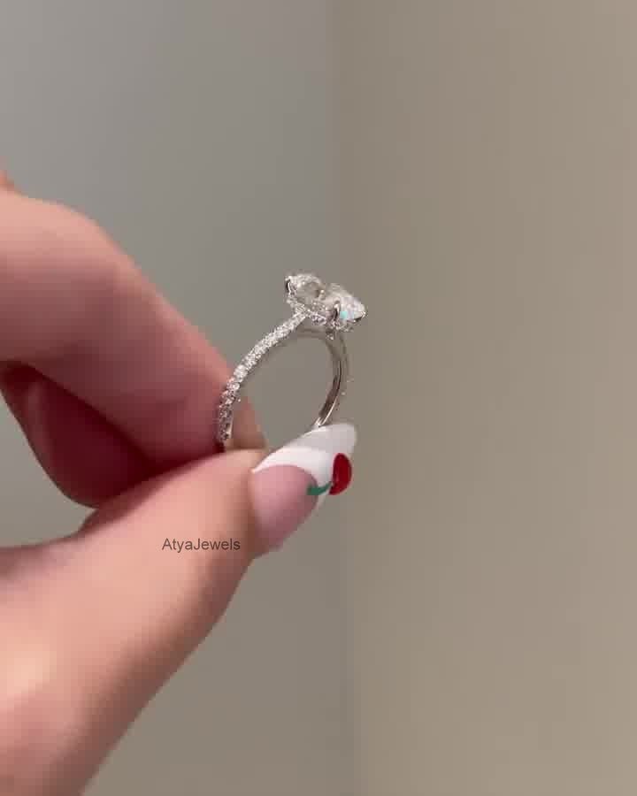 3.00 CT Oval Cut Moissanite Wedding Ring