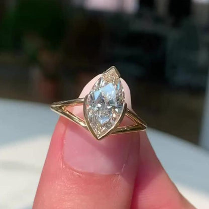 3.50 CT Marquise Cut Moissanite Anniversary Ring