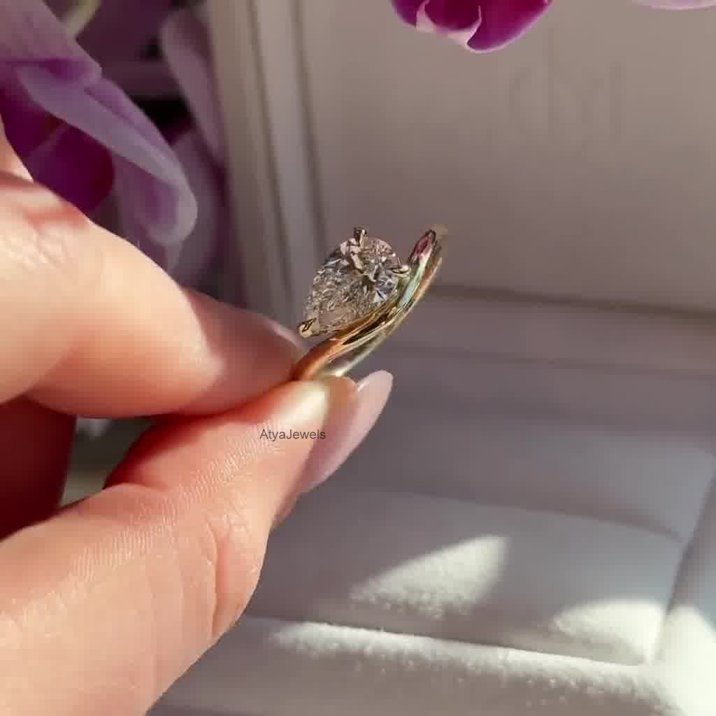 3.00 CT Pear Cut Moissanite Anniversary Ring