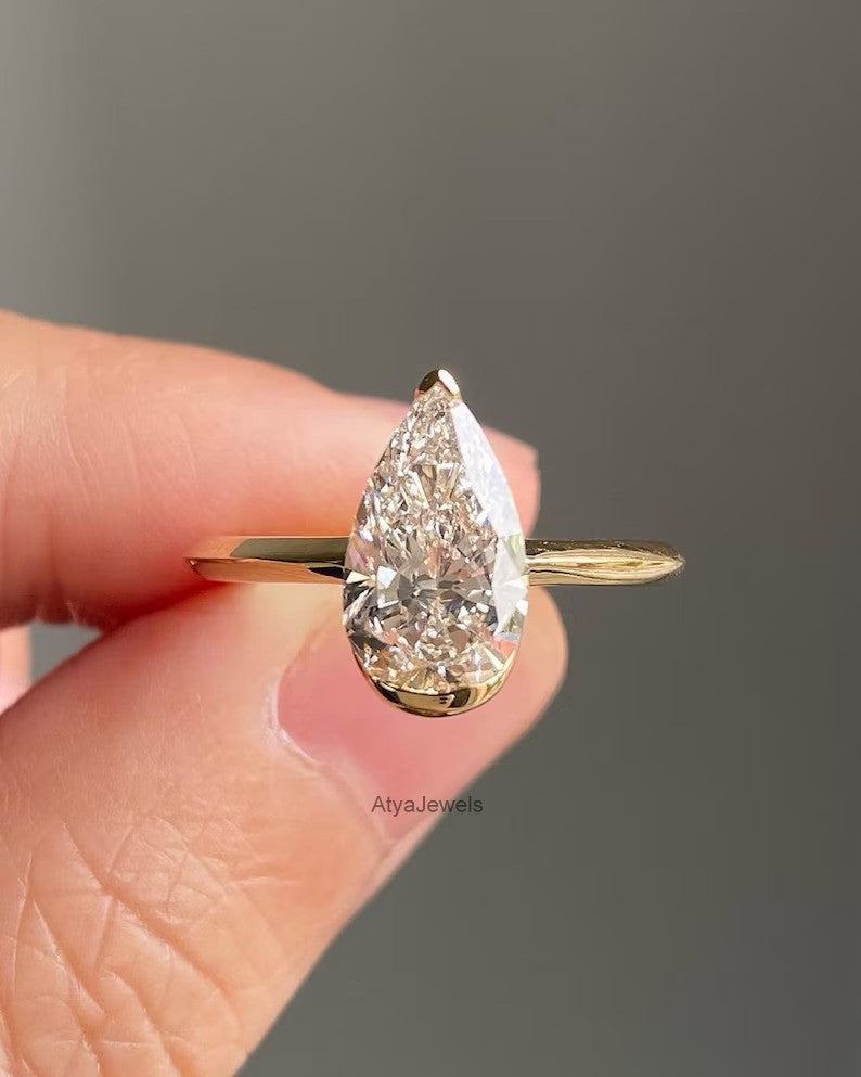 3.00 CT Pear Cut Moissanite Anniversary Ring