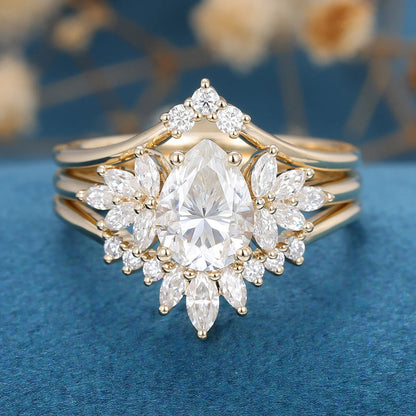 2.00 CT Pear Cut Moissanite Wedding Bridal Ring Set